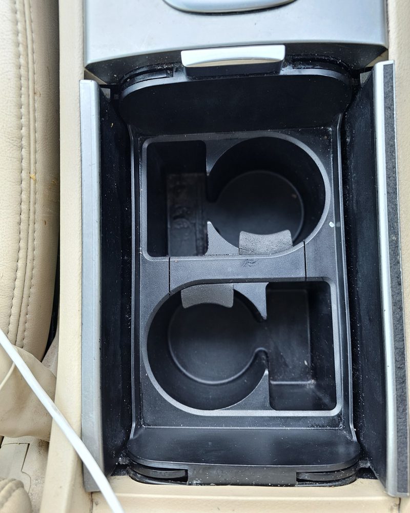 centre console of a Subaru Tribeca — after